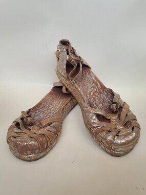 Vintage Geewawa Sandals Leather Shoes Tan Silver Metallic Women's 9 - 9.5 Boho